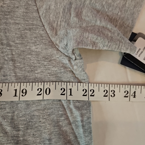 Los Angeles Clippers Fanatics Branded Primary Logo Gray T-Shirt Men's Large NWT - Picture 6 of 7